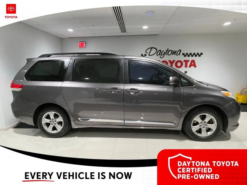 2014 Toyota Sienna 3rd Gen - Image 2 of 10