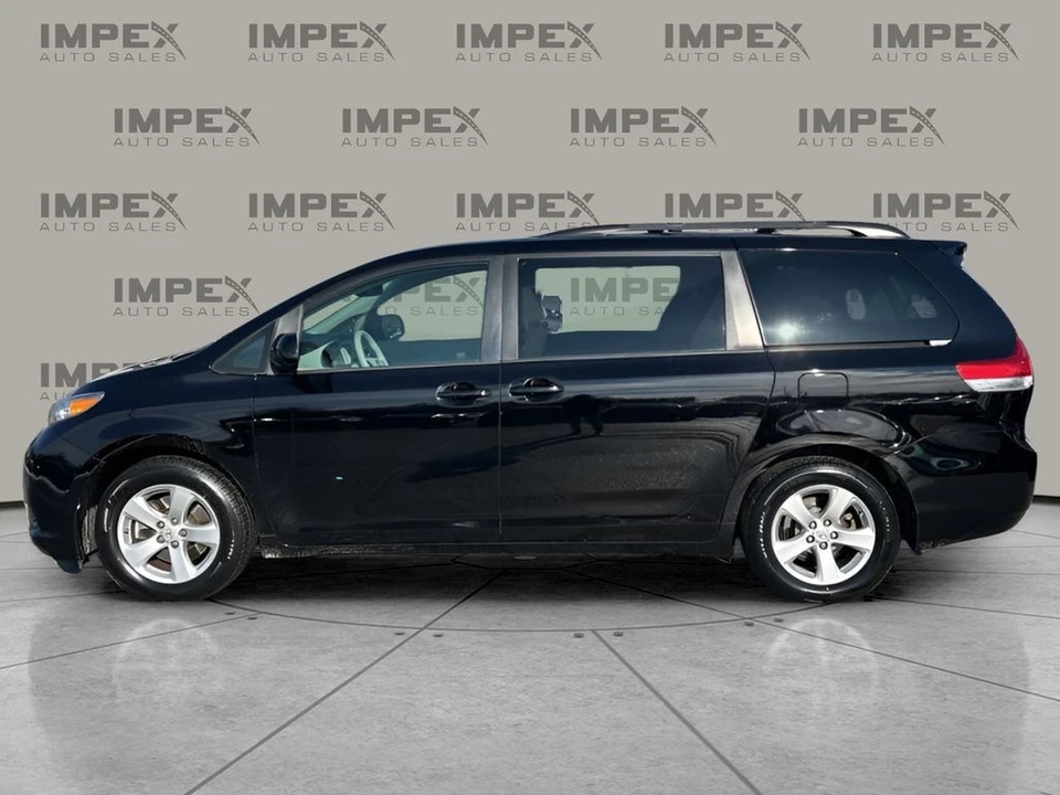 2014 Toyota Sienna 3rd Gen - Image 2 of 12