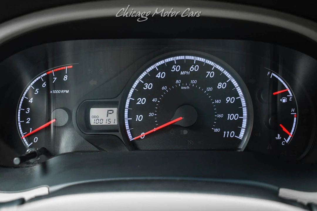 2014 Toyota Sienna 3rd Gen - Image 10 of 12