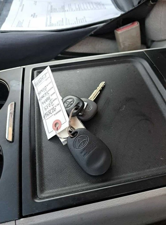 2014 Toyota Sienna 3rd Gen - Image 12 of 20