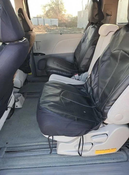 2014 Toyota Sienna 3rd Gen - Image 8 of 20