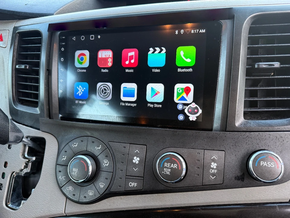 2014 Toyota Sienna 3rd Gen - Image 11 of 19
