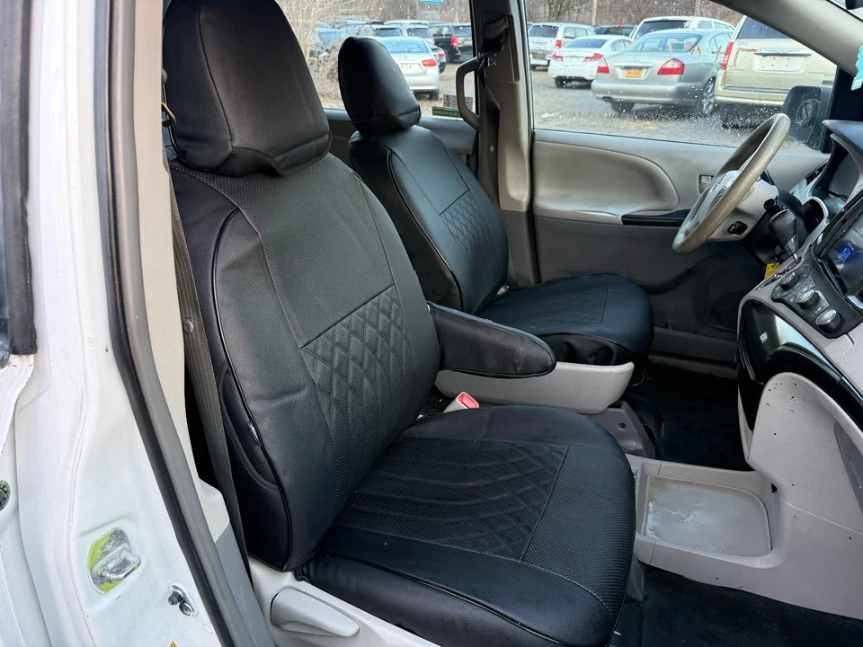 2014 Toyota Sienna 3rd Gen - Image 14 of 19