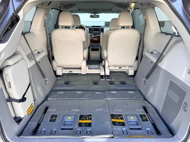 2014 Toyota Sienna 2nd Gen - Image 14 of 21