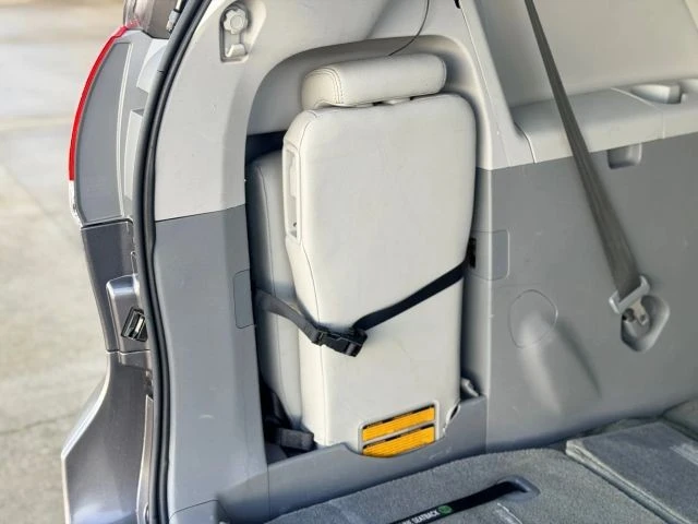 2014 Toyota Sienna 2nd Gen - Image 15 of 21