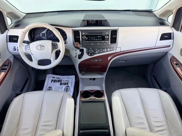 2014 Toyota Sienna 2nd Gen - Image 20 of 21