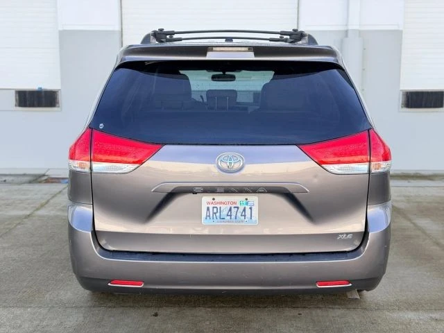 2014 Toyota Sienna 2nd Gen - Image 4 of 21