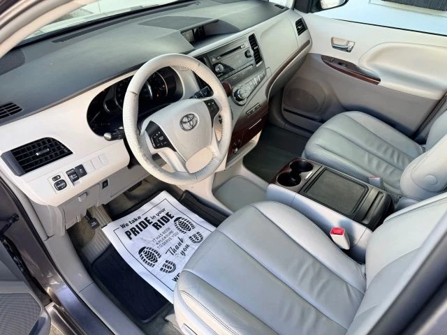 2014 Toyota Sienna 2nd Gen - Image 9 of 21
