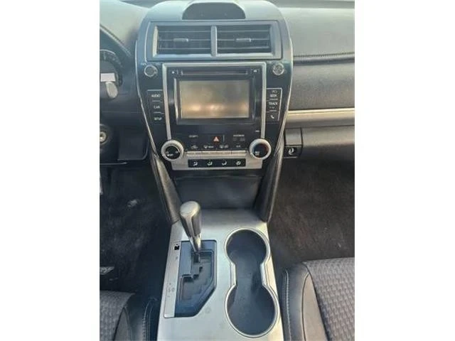 2014 Toyota Camry 7th Gen - Image 15 of 21