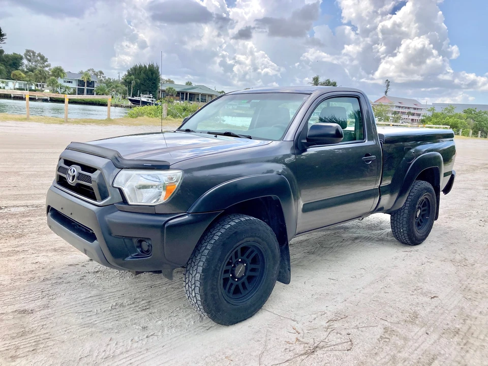 2014 Toyota Tacoma 2nd Gen - Image 4 of 31