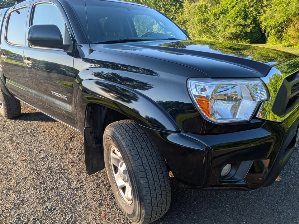 2014 Toyota Tacoma 2nd Gen - Image 25 of 31