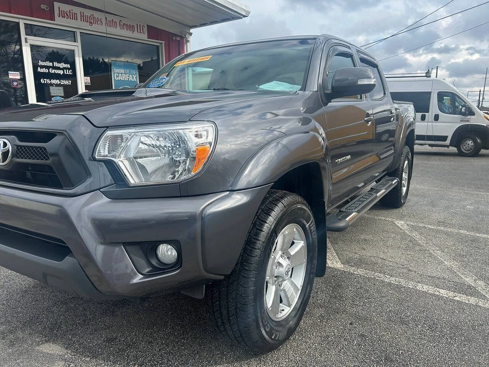 2014 Toyota Tacoma 2nd Gen - Image 12 of 21
