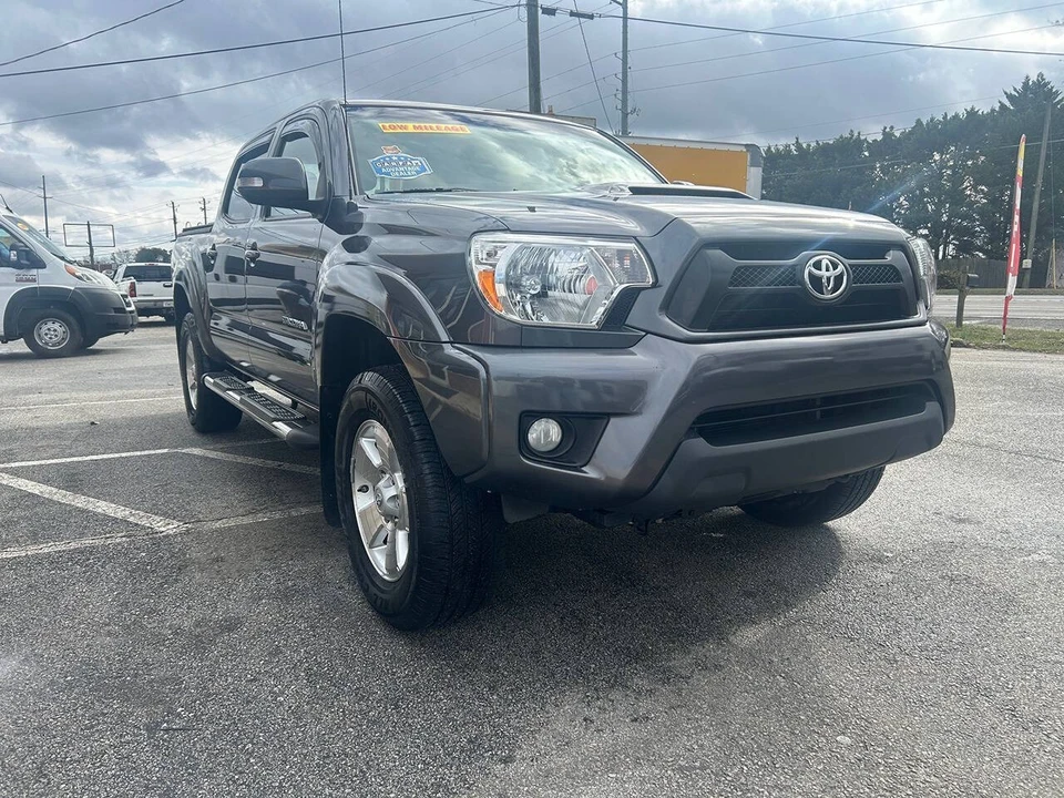 2014 Toyota Tacoma 2nd Gen - Image 11 of 21