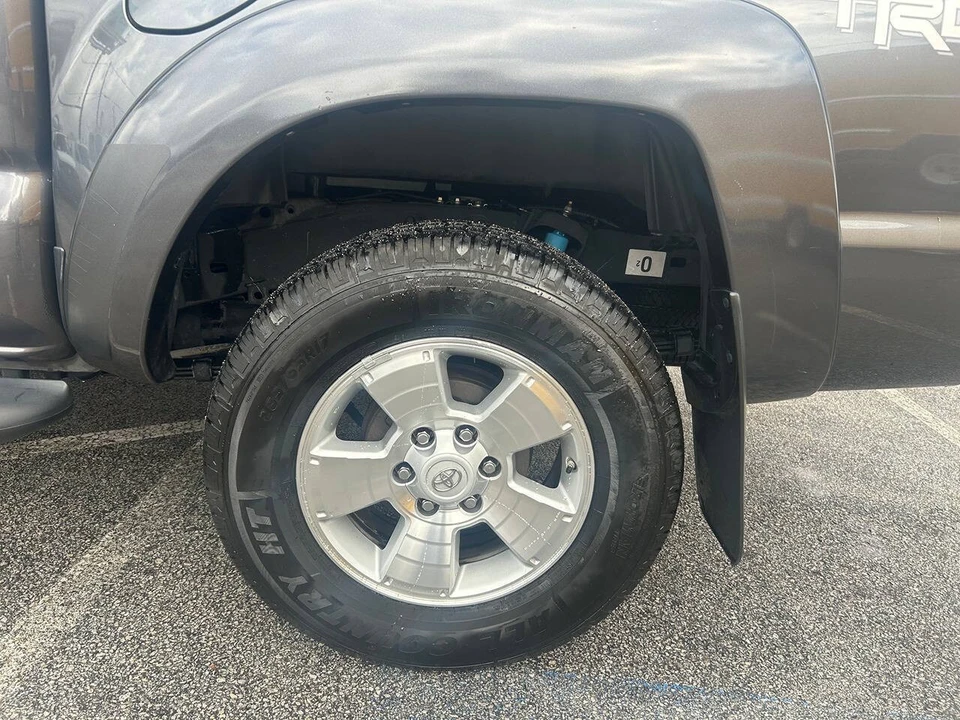 2014 Toyota Tacoma 2nd Gen - Image 3 of 21