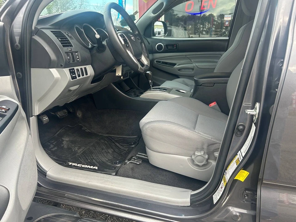 2014 Toyota Tacoma 2nd Gen - Image 18 of 21