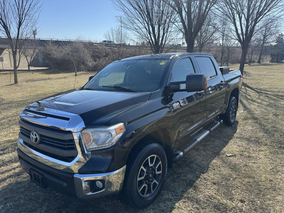 2014 Toyota Tundra 2nd Gen - Image 2 of 21
