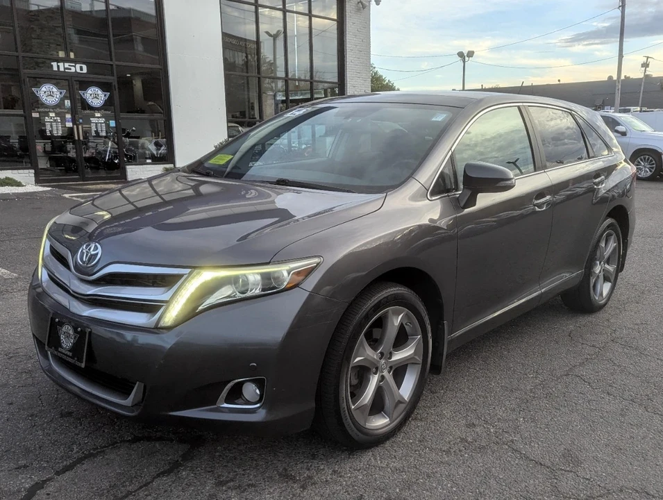 2014 Toyota Venza - Image 2 of 7