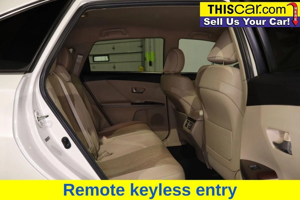 2014 Toyota Venza - Image 15 of 21