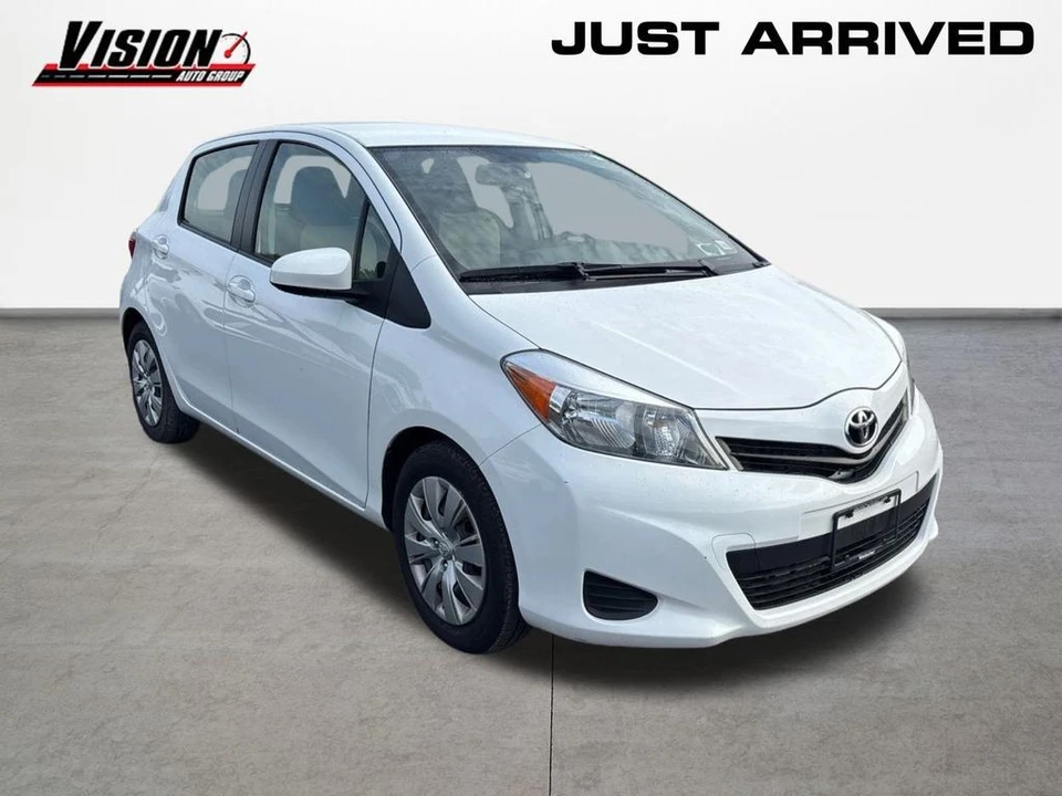 2014 Toyota Yaris - Image 3 of 8