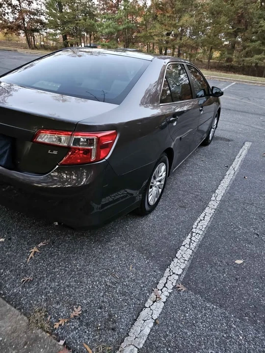 2014 Toyota Camry 7th Gen - Image 3 of 15