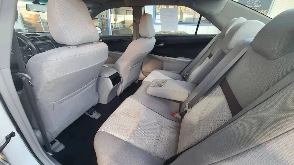 2014 Toyota Camry 7th Gen - Image 12 of 20
