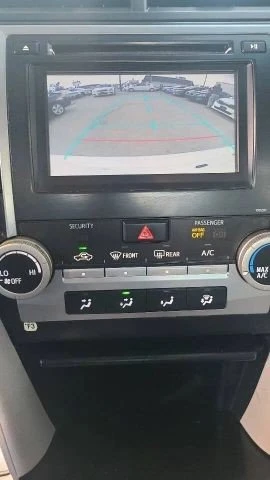 2014 Toyota Camry 7th Gen - Image 10 of 20