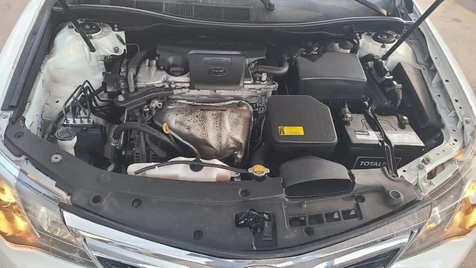 2014 Toyota Camry 7th Gen - Image 17 of 20