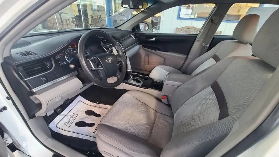 2014 Toyota Camry 7th Gen - Image 11 of 20