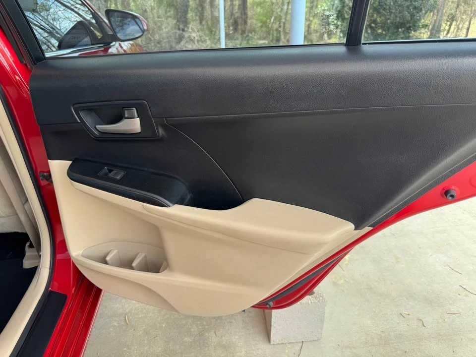 2014 Toyota Camry 7th Gen - Image 17 of 19