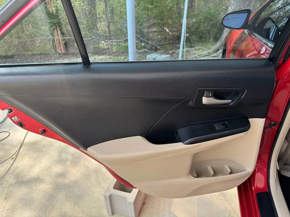 2014 Toyota Camry 7th Gen - Image 16 of 19