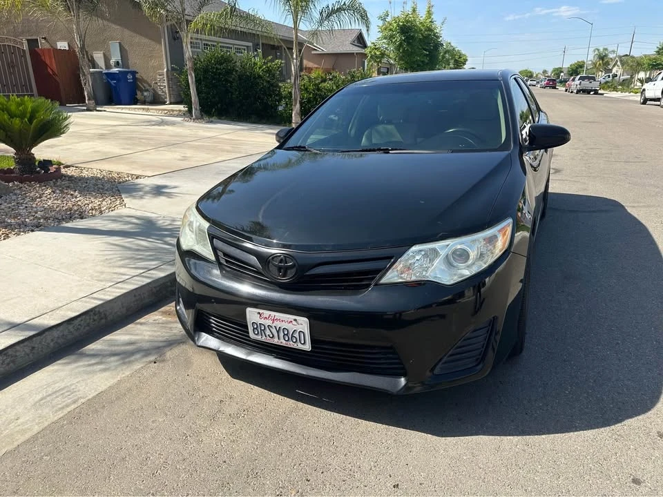 2014 Toyota Camry 7th Gen - Image 3 of 8