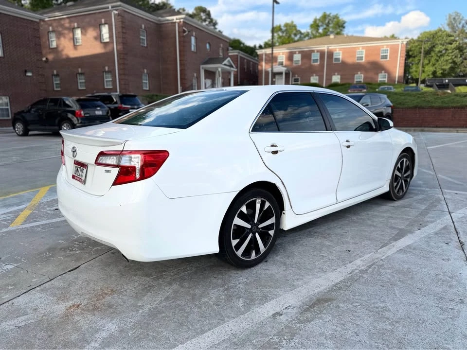 2014 Toyota Camry 7th Gen - Image 5 of 11