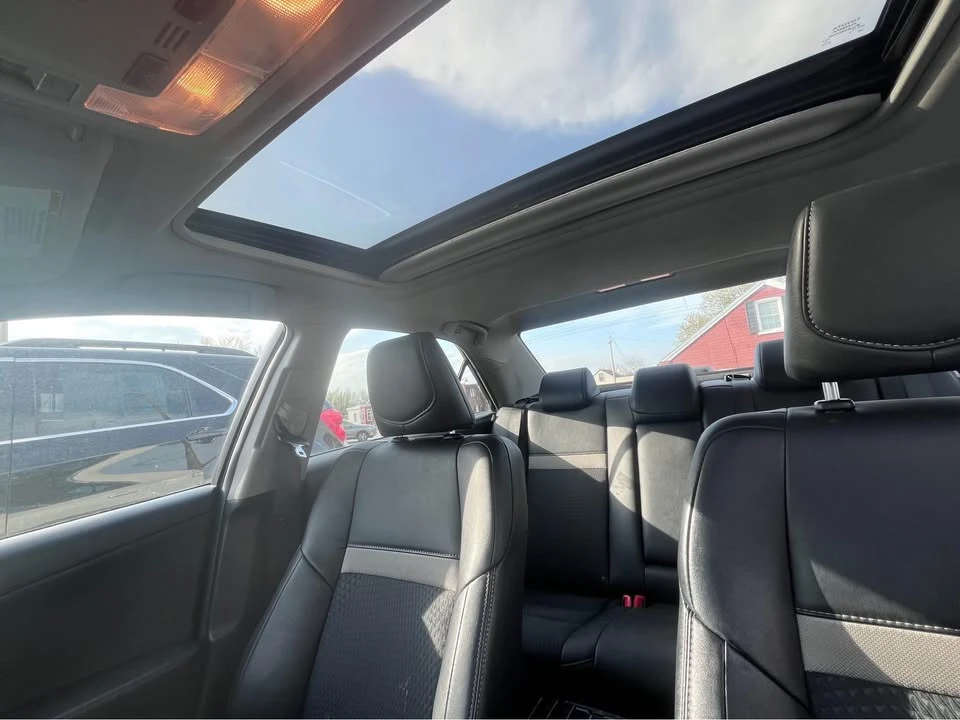 2014 Toyota Camry 7th Gen - Image 9 of 10