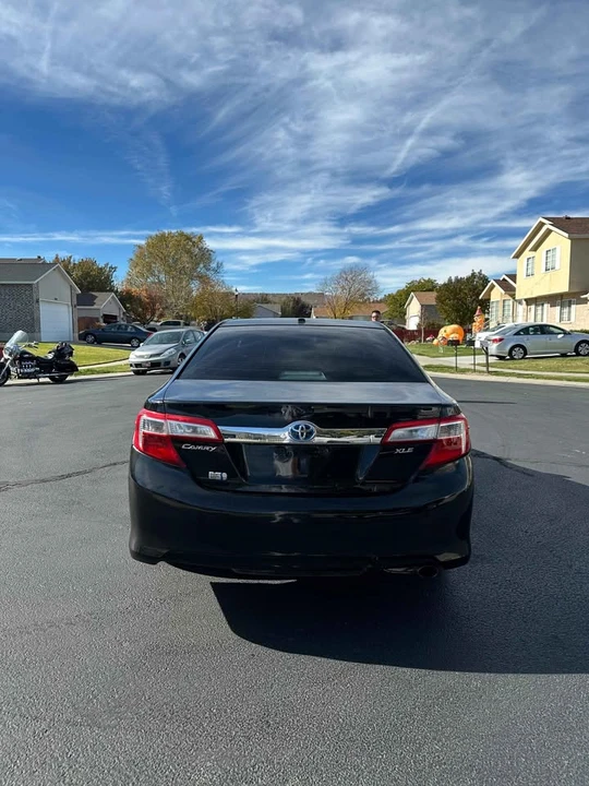 2014 Toyota Camry 7th Gen - Image 5 of 11