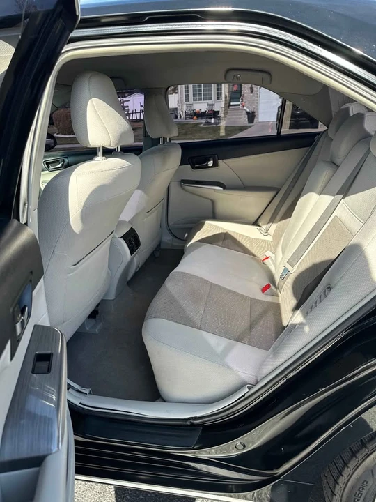 2014 Toyota Camry 7th Gen - Image 8 of 11