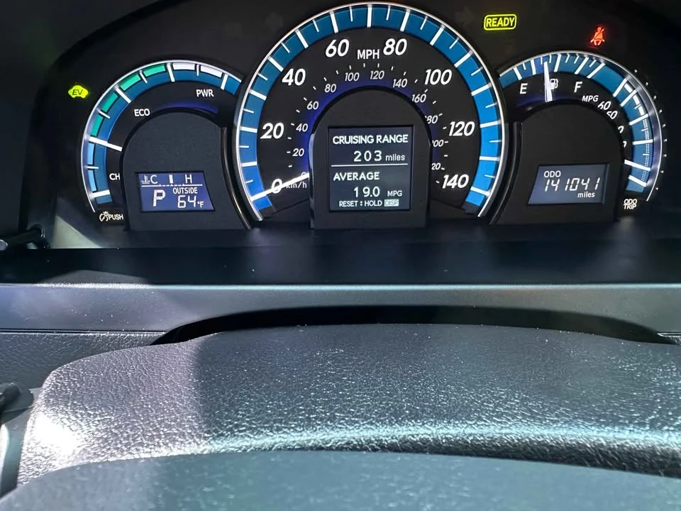2014 Toyota Camry 7th Gen - Image 9 of 11