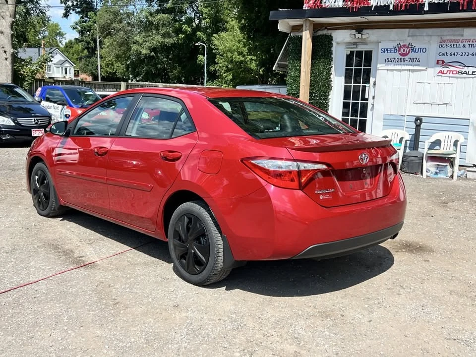 2014 Toyota Corolla 11th Gen - Image 5 of 15