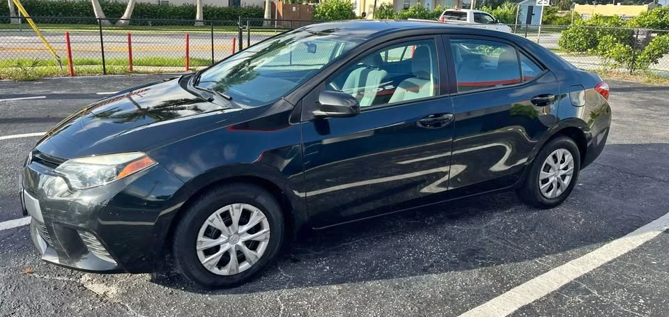 2014 Toyota Corolla 11th Gen - Image 1 of 10
