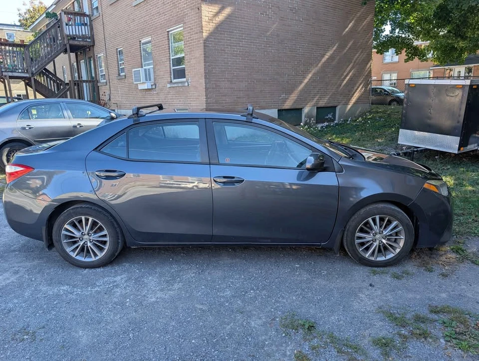 2014 Toyota Corolla 11th Gen - Image 2 of 6
