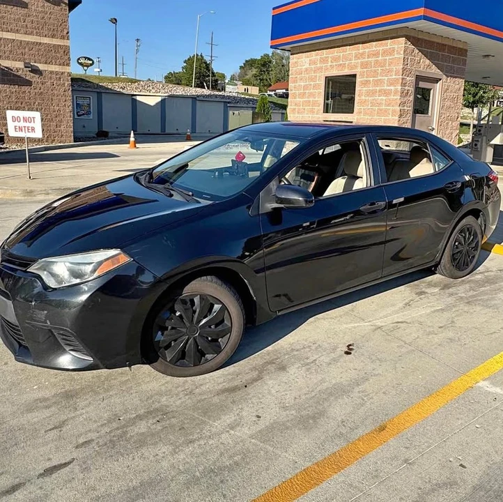 2014 Toyota Corolla 11th Gen - Image 1 of 11