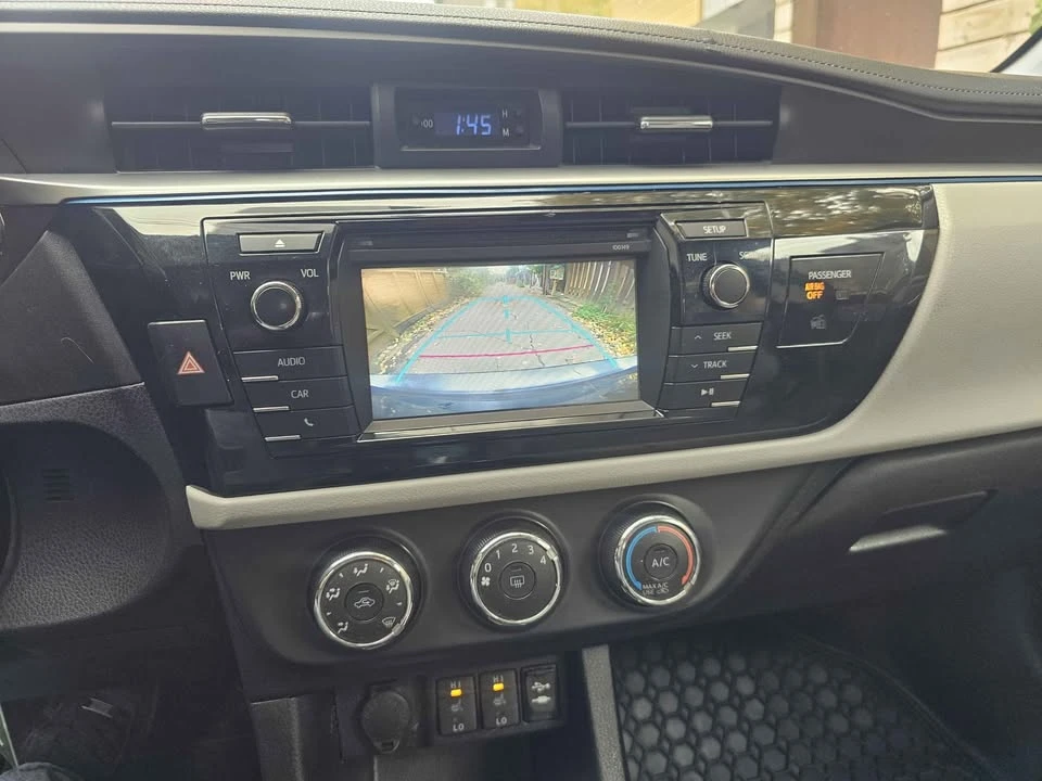 2014 Toyota Corolla 11th Gen - Image 2 of 20