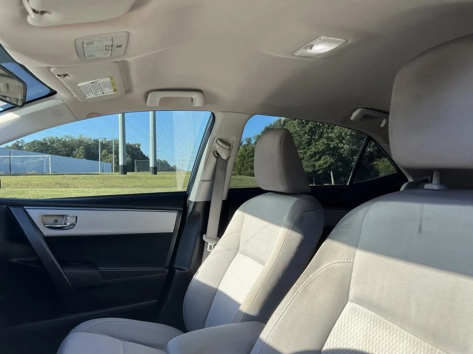 2014 Toyota Corolla 11th Gen - Image 15 of 18