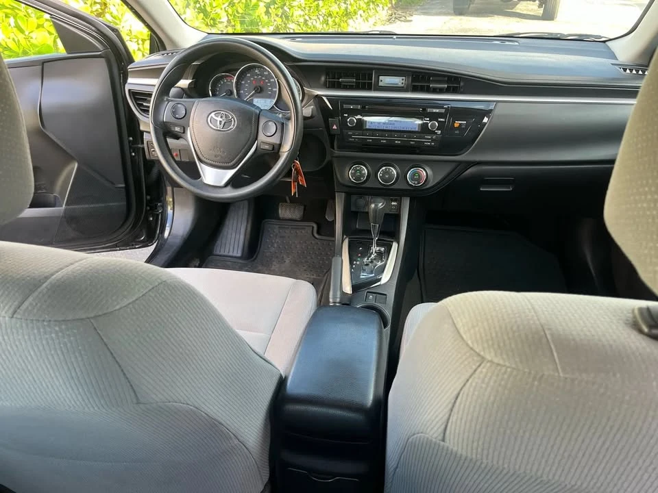 2014 Toyota Corolla 11th Gen - Image 7 of 10