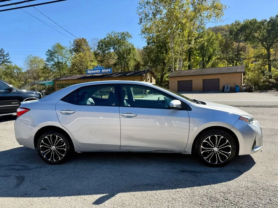 2014 Toyota Corolla 11th Gen - Image 5 of 20