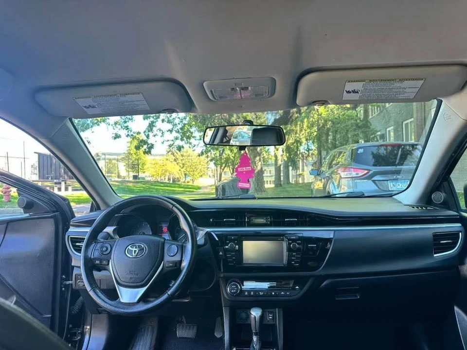 2014 Toyota Corolla 11th Gen - Image 6 of 8