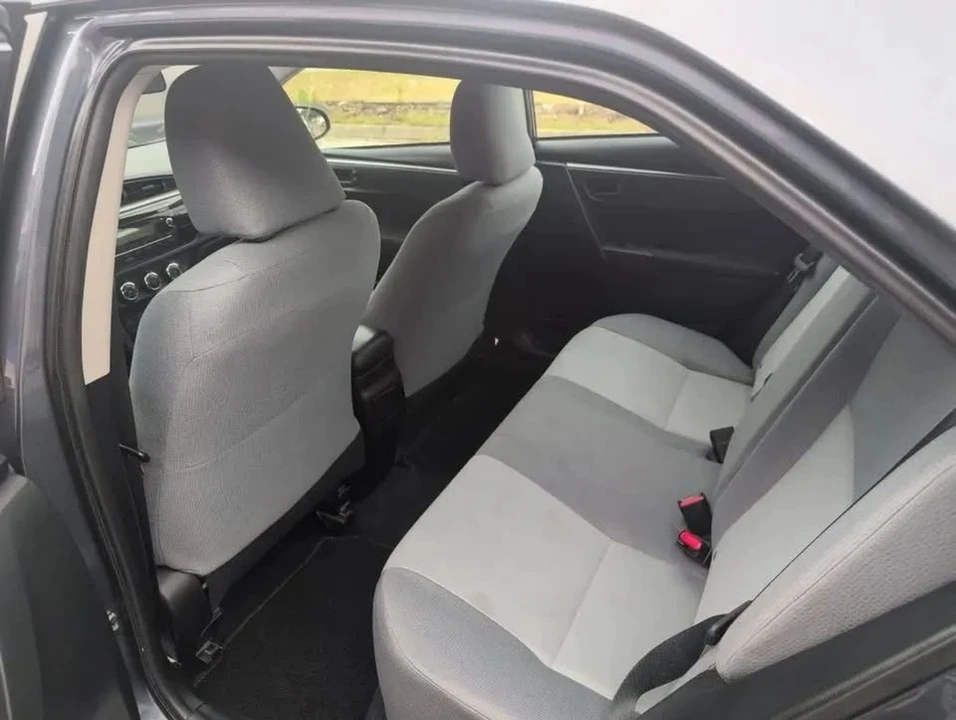 2014 Toyota Corolla 11th Gen - Image 9 of 9
