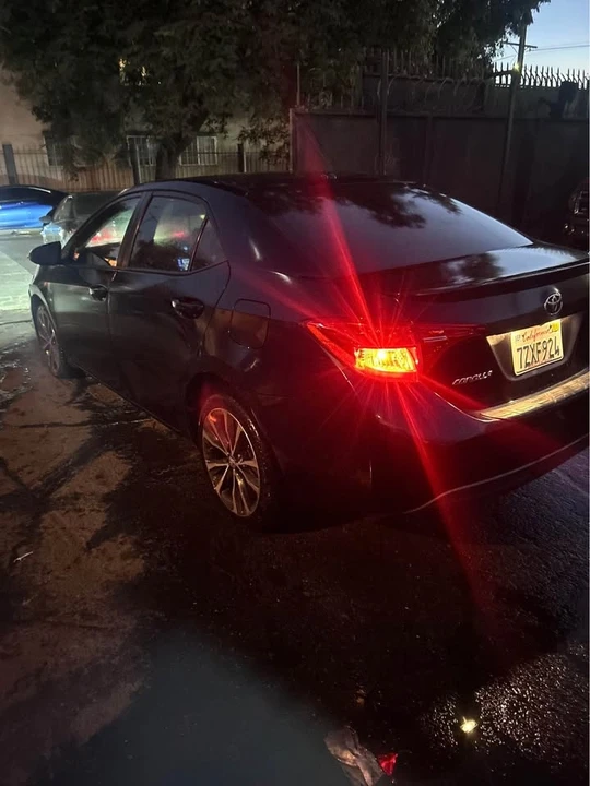 2014 Toyota Corolla 11th Gen - Image 6 of 7