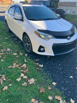 2014 Toyota Corolla 11th Gen - Image 3 of 10