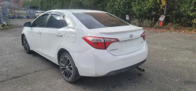 2014 Toyota Corolla 11th Gen - Image 2 of 9