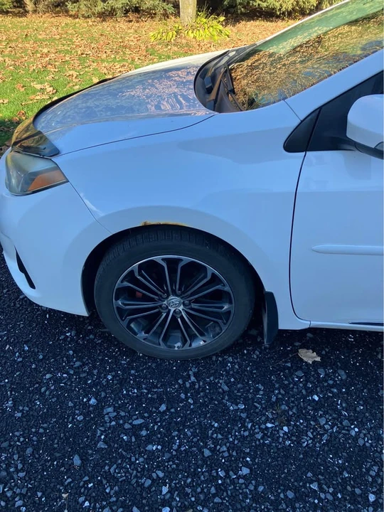 2014 Toyota Corolla 11th Gen - Image 7 of 10